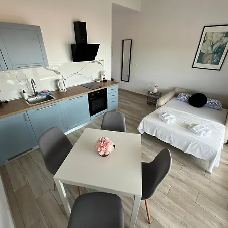Apartment Bloom Vir