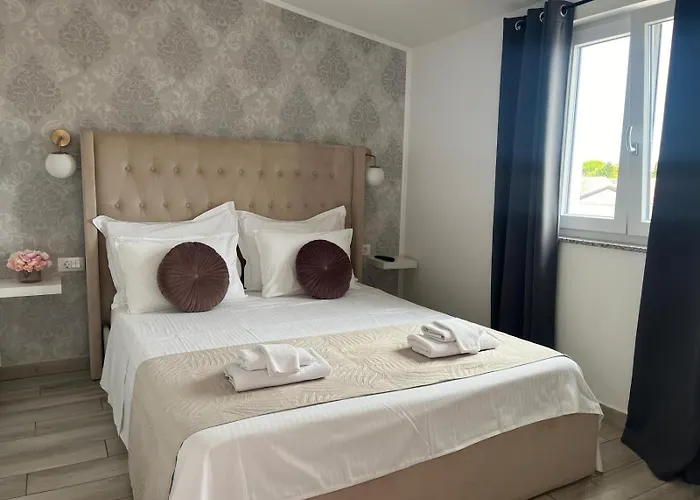 Bloom Apartman Vir