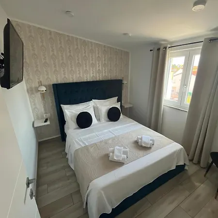 Bloom Lägenhet Vir